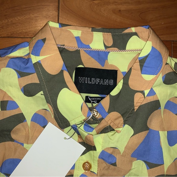 NWT Wildfang Essential Short Sleeve Abstract Bold Button Up Shirt - Picture 4 of 12